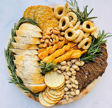 Load image into Gallery viewer, Palm Leaf Round Deep Platter &amp; Serving Tray 13&quot; Inch  (10/50/100 count)
