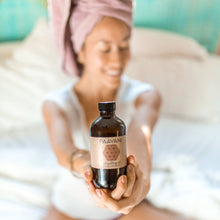 Load image into Gallery viewer, Cinnamon Pulling Oil | Ayurvedic Oil Pulling for Oral Health &amp; Detoxification
